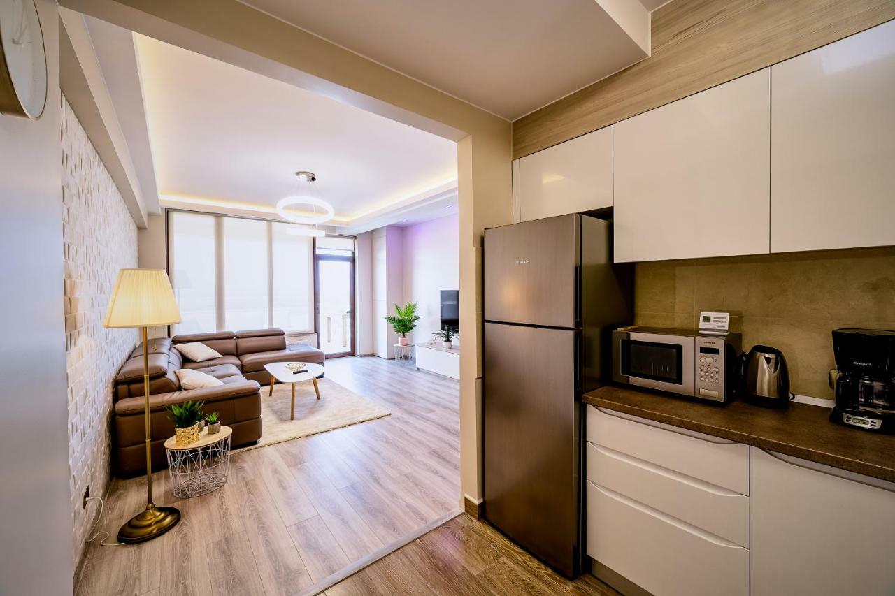 Penthouse Chic By Landev Apartman Brassó Kültér fotó
