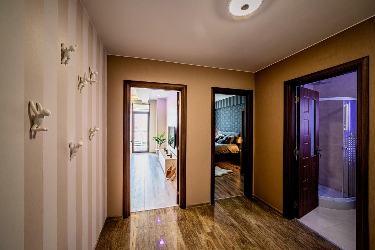Penthouse Chic By Landev Apartman Brassó Kültér fotó