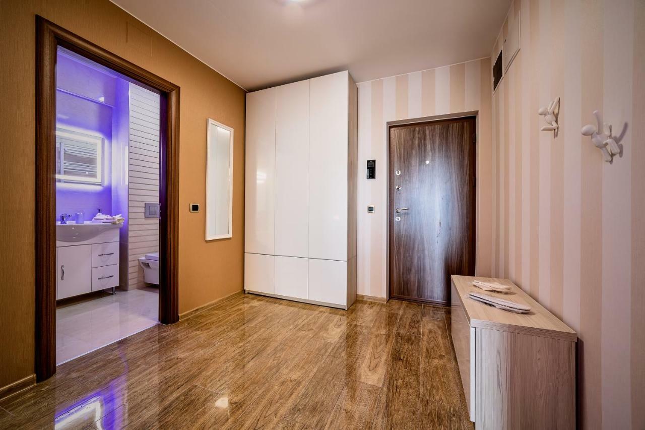 Penthouse Chic By Landev Apartman Brassó Kültér fotó