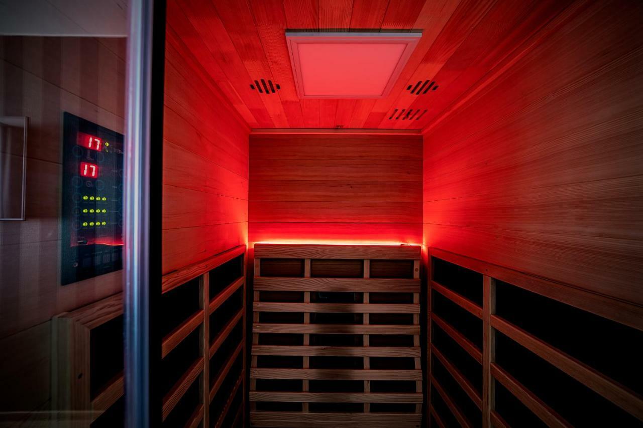 Penthouse Chic By Landev Apartman Brassó Kültér fotó